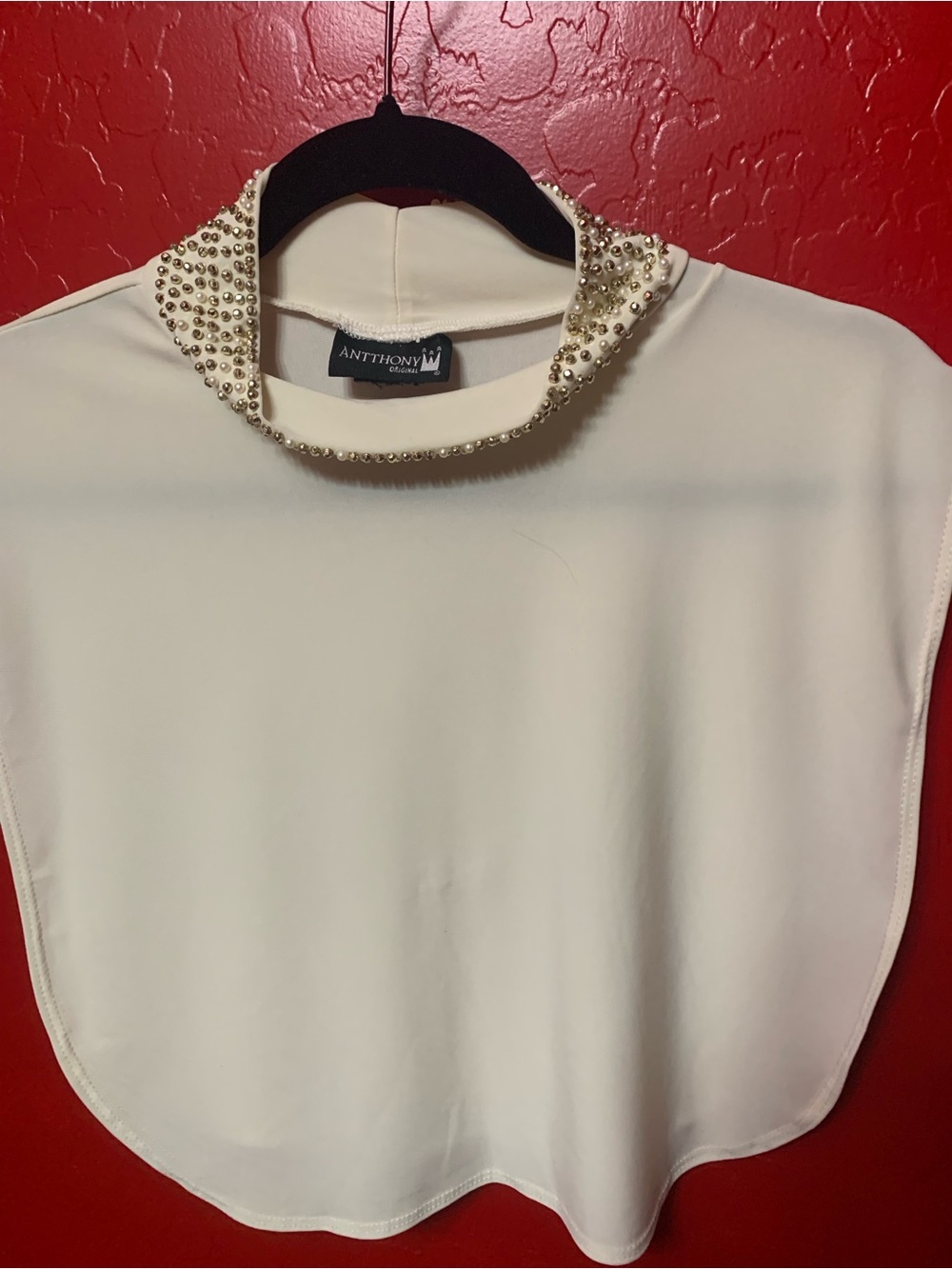 Antthony Beaded Mock Neck Sleeveless Tunic in Cream One Size Fits All
